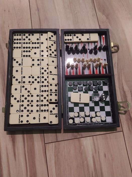 Magnetyczny zestaw gier