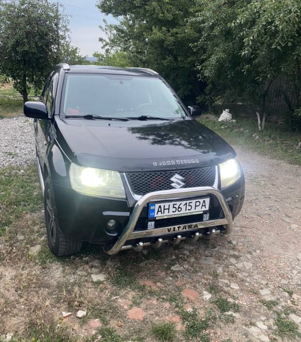 Автомобіль Suzuki Grand Vitara