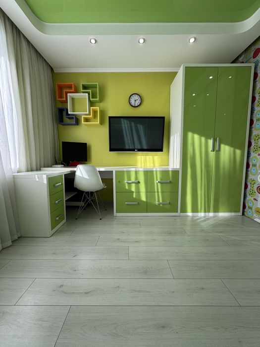 Готова квартира з меблями та технікою! Стрілецька набережна