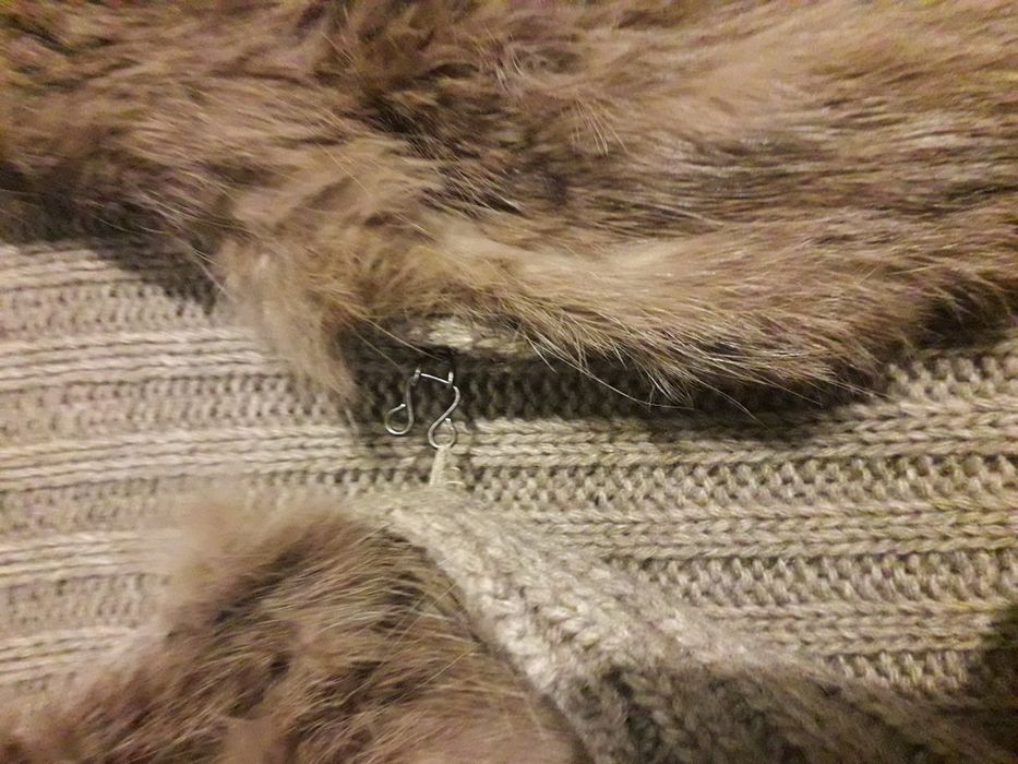 Ciepły sweter M 38 rozpinany camel futerko