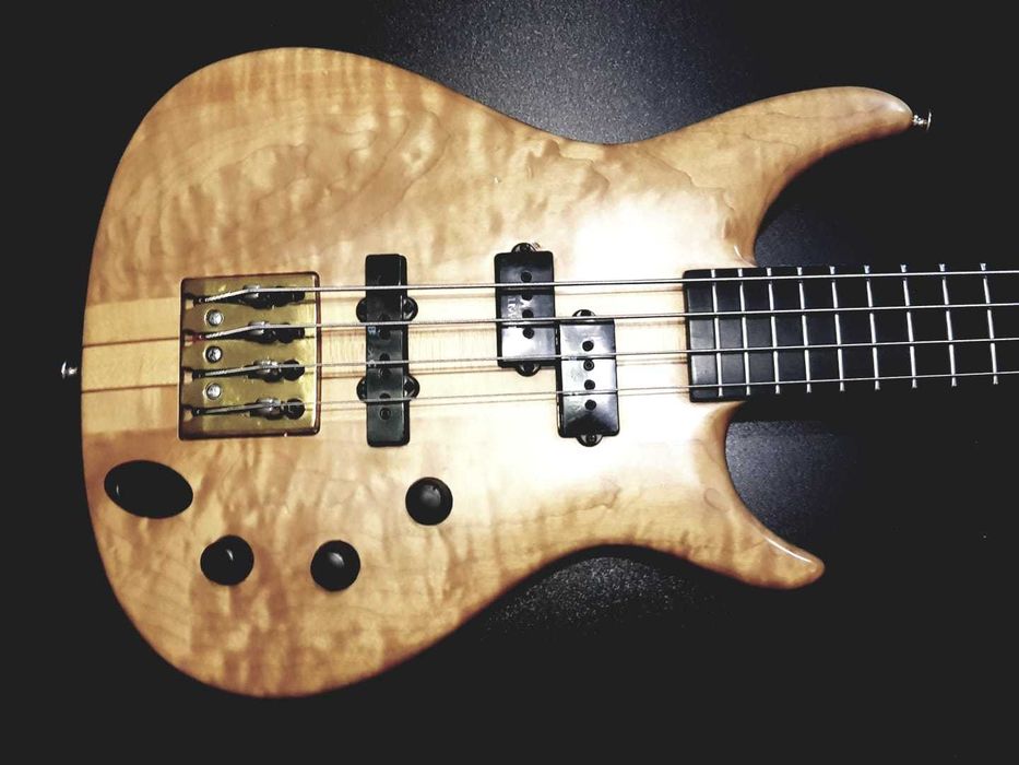 Ibanez SR924 qm bass basowa jazz bass fender neck thru