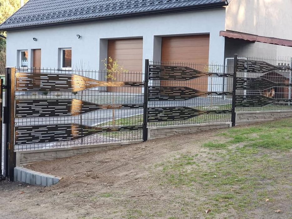 Panele ogrodzeniowe 2D Ogrodzenia panelowe ozdobne poziome z blachy