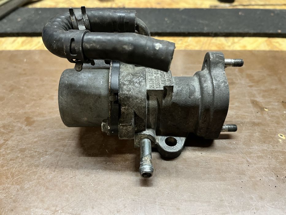 Клапан ЕГР, EGR, охдадитель, радіатор 1.4 d4d Toyota