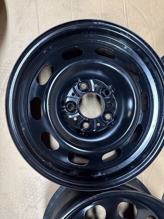 5x120 BMW 6,5Jx16 IS33 felgi stalowe 72,6 BMW e87 e90 e91 e92
