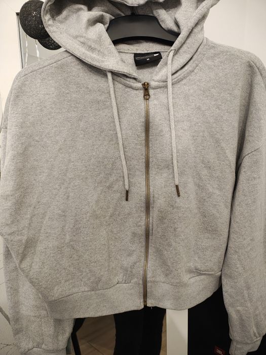 Szara bluza krótsza szara