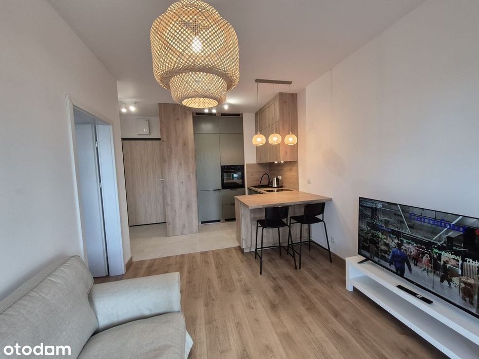 Wynajmę nowe, ładne mieszkanie z loggią i balkonem - 2 pokoje, 32m2