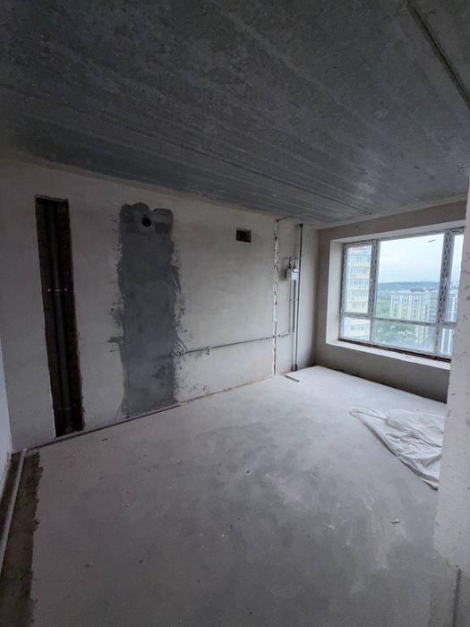 Від власника. БЕЗ КОМІСІЇ. Продам 3-к квартиру. м. Ірпінь. Сертифікат, Ваучер, Постанова -Так.  ЖК НОВІ МЕТРИ ПАРК. Індивідуальне опаленя.