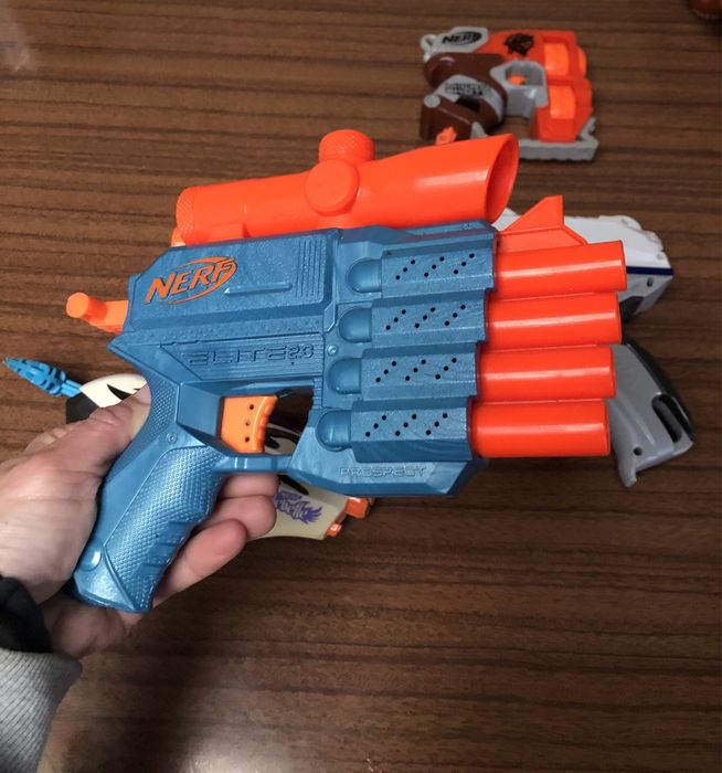 Lote 4 Nerfs usadas