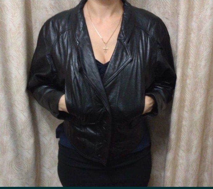 Кожаная женская курточка