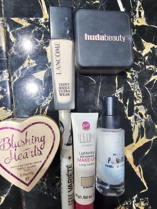Huda beauty puder lancome podkład smashbox baza