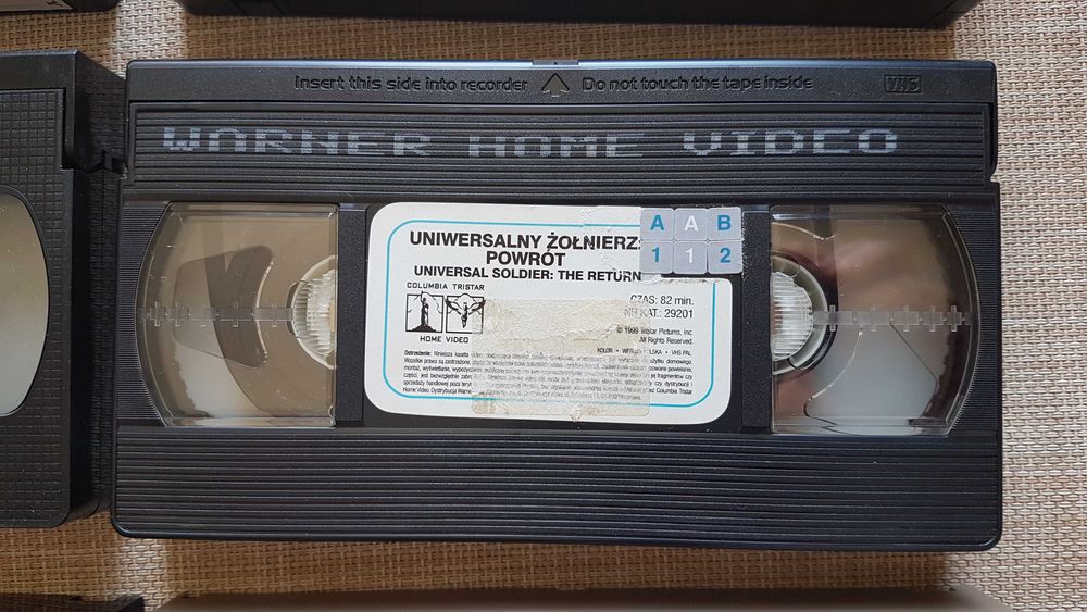 zestaw kaset wideo