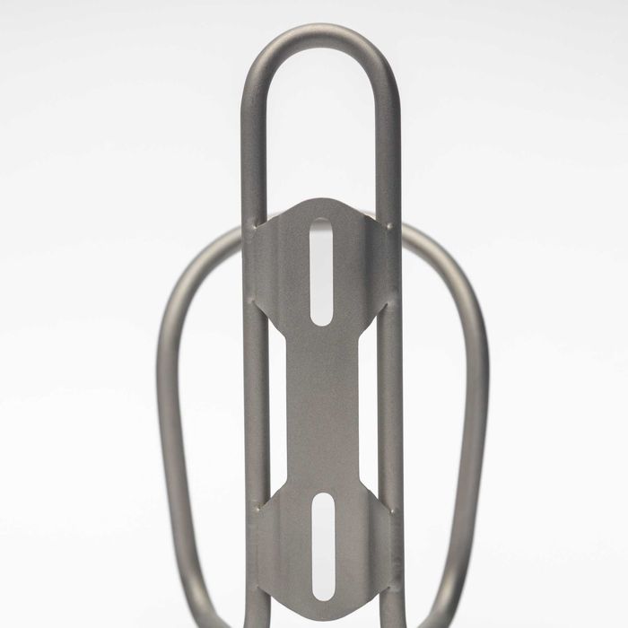 Tytanowy koszyk na bidon rowerowy 34g