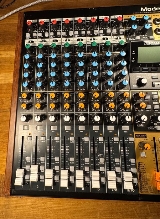 TASCAM Model 12 Multitrack Recorder / Mixer / USB Interface 2020 - Present - Black with Wood Cheeks