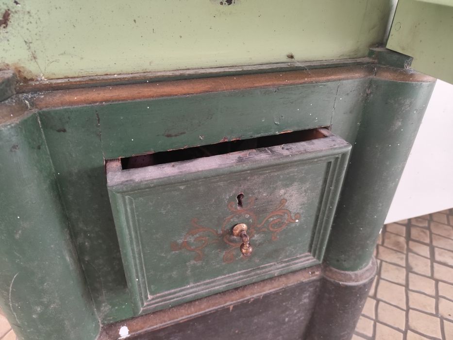 Cofre antigo para venda