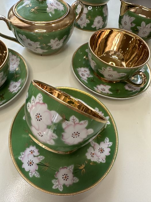 Чайный сервиз Полонне 40-х годов « Яблуневий цвіт»