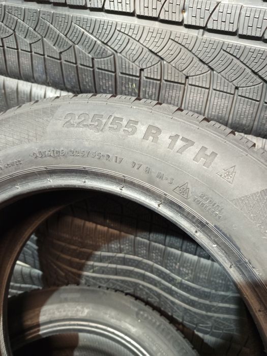 225/55R17 Continental WinterContact Ts850p