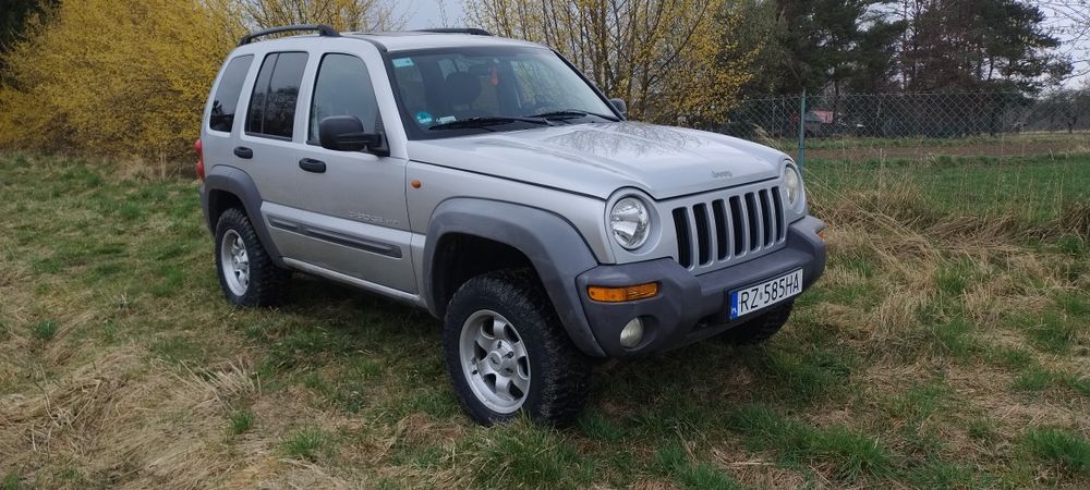 Jeep Cherokee KJ 2.8