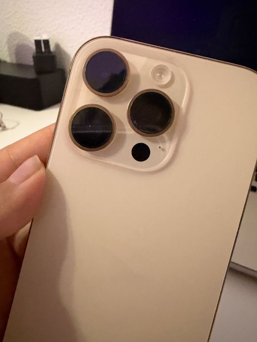 iPhone 16 pro- 128gb