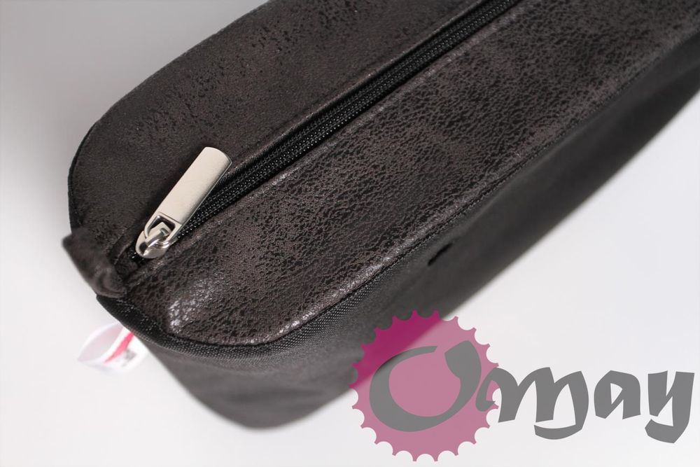 Dopasowany Czarny Organizer do OBAG MINI nakrapiany 2 kieszenie OMAY