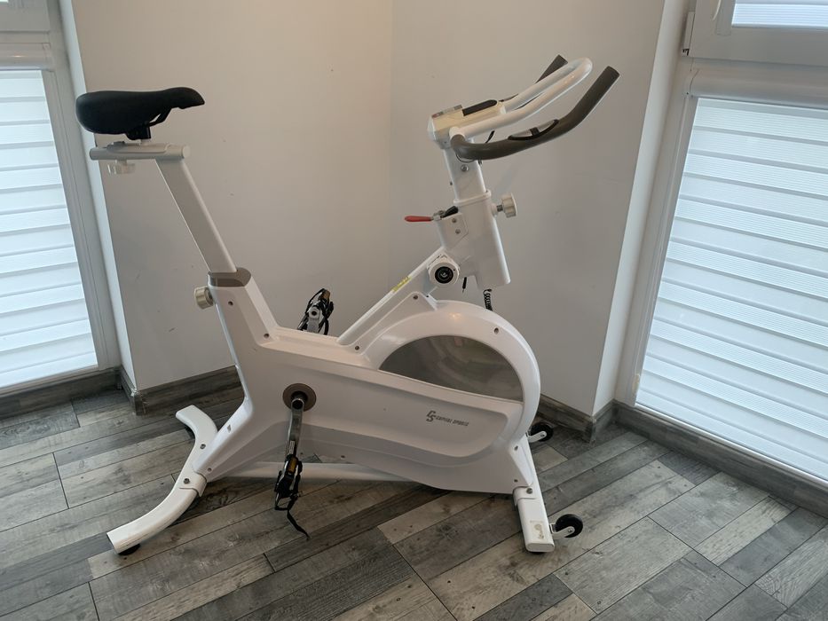 Rower stacjonarny  Aeris exercise bike. Masa zamachowa 18kg