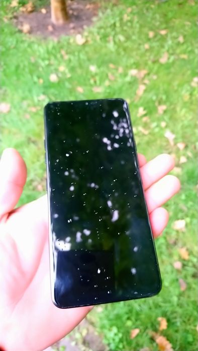 Продам смартфон флагман