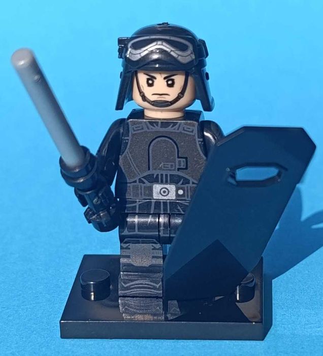 Riot Trooper (Star Wars)
