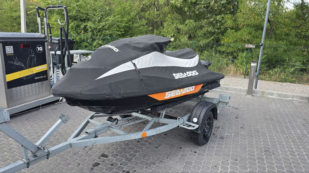 Продам официальный гидроцикл BRP Seadoo GTI SE 130