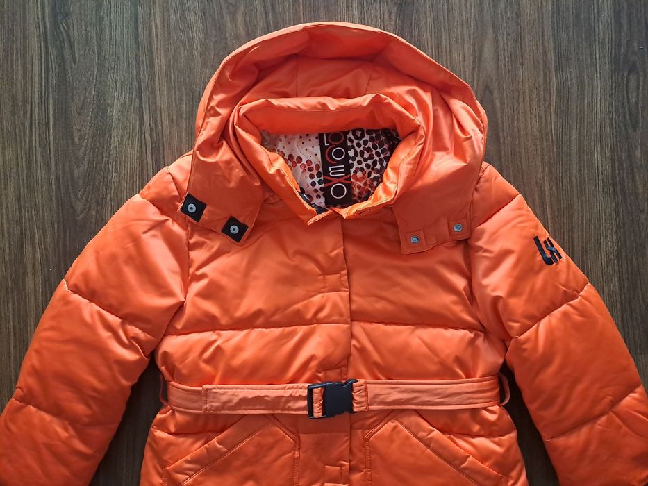 Casaco / anoraque de senhora da marca Locoluxo, tamanho L
