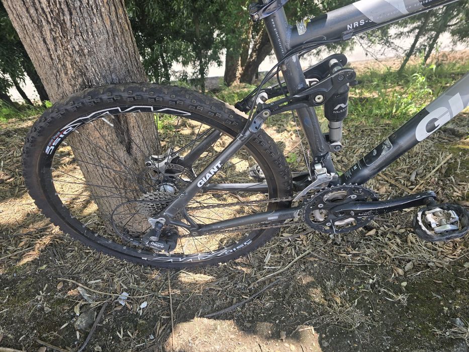 Btt giant m suspensao total