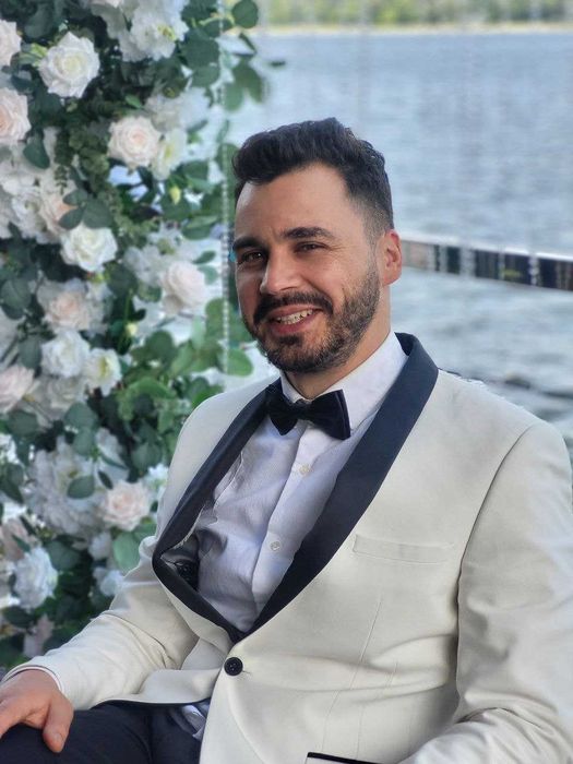 Ведучий/Весілля/НОВОРІЧНИЙ Корпоратив/Ювілей/Хрестини