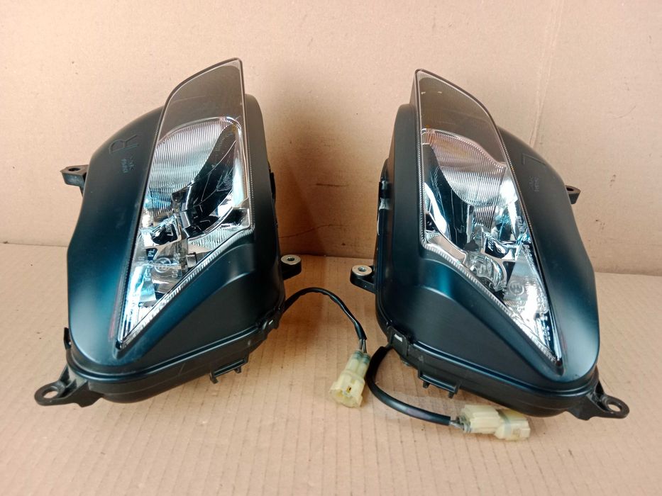Honda CBR 600 RR PC40 Lampy Reflektory Przednie Lampa Reflektor Przód