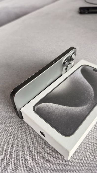 Iphone 15 Pro 128 Gb grafit