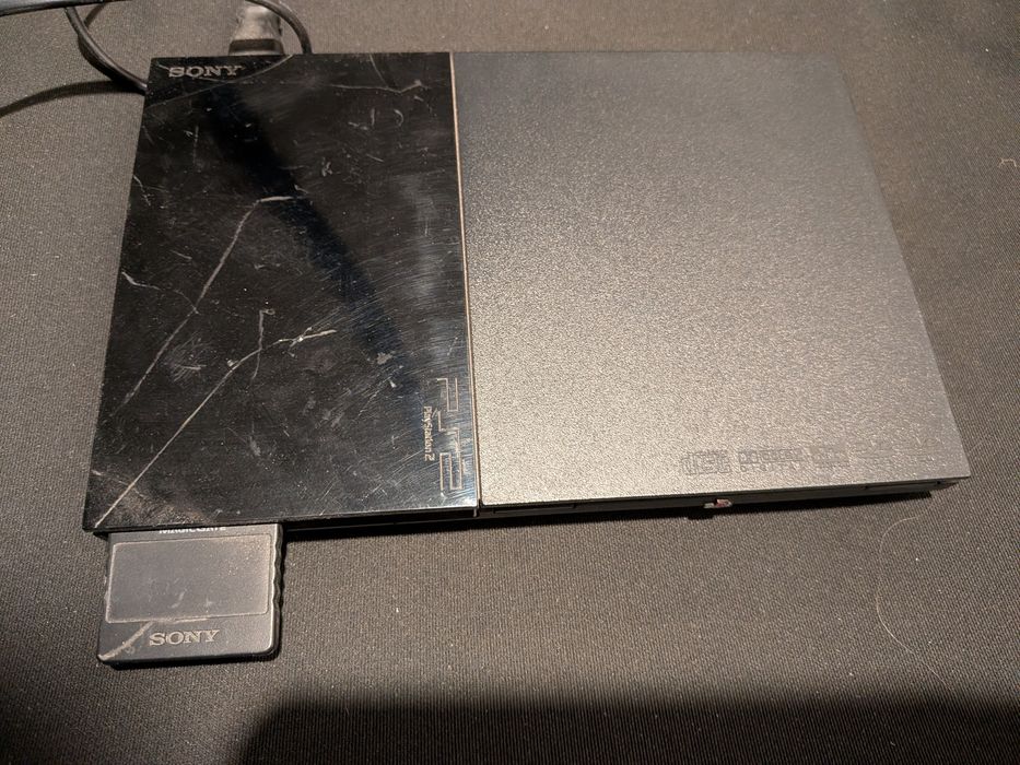 Konsola PlayStation 2 SCPH-90004