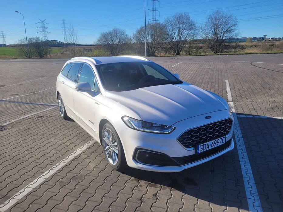 Ford Mondeo Sprzedam Forda Mondeo Mk V  Vignale Hybryda