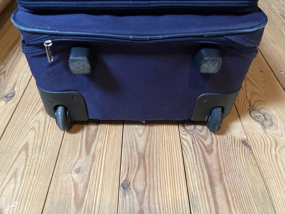 Walizka samsonite granatowa