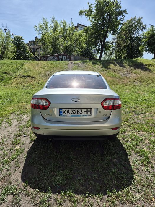 Renault Samsung sm3 (FLUENCE)