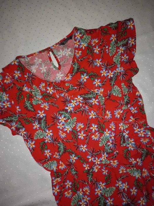Primark piękna sukienka z falbaną 152/158