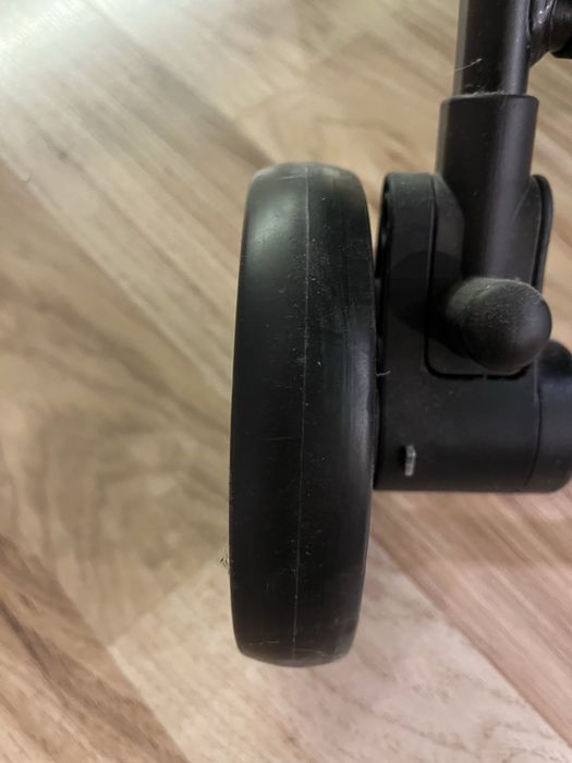 KinderKraft INDY2 lekka spacerówka