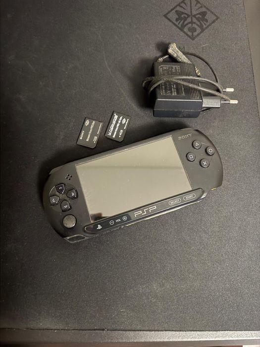 Sony PSP E1000 Desbloqueada