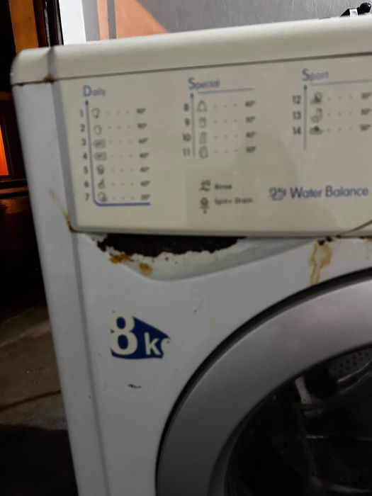 Máquina Lavar Roupa