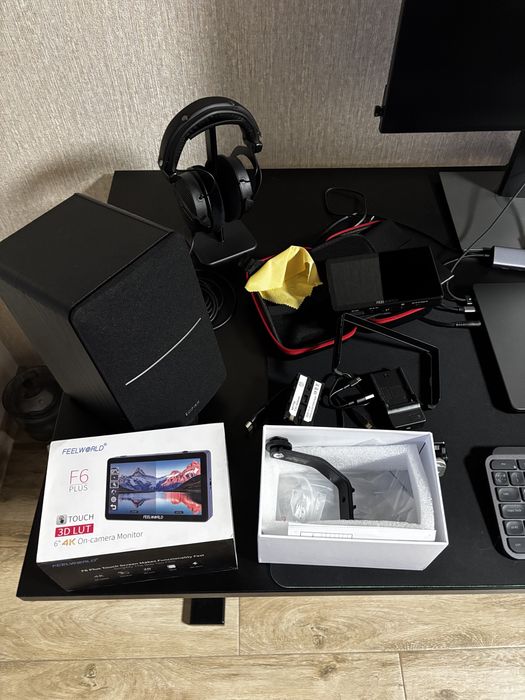 FeelWorld F6 Plus V2 накамерный монитор