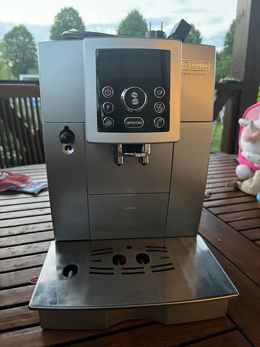 Sprzedam ekspress delonghi