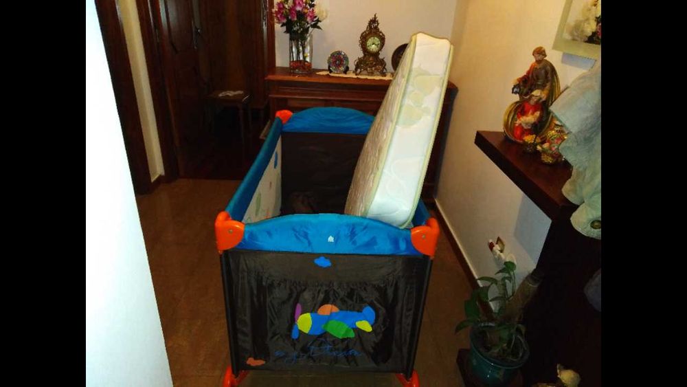 Cama de viagem para bebé Como Nova Excelente