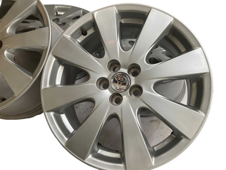 Felgi ALUMINIOWE 17 Toyota Avensis Prius