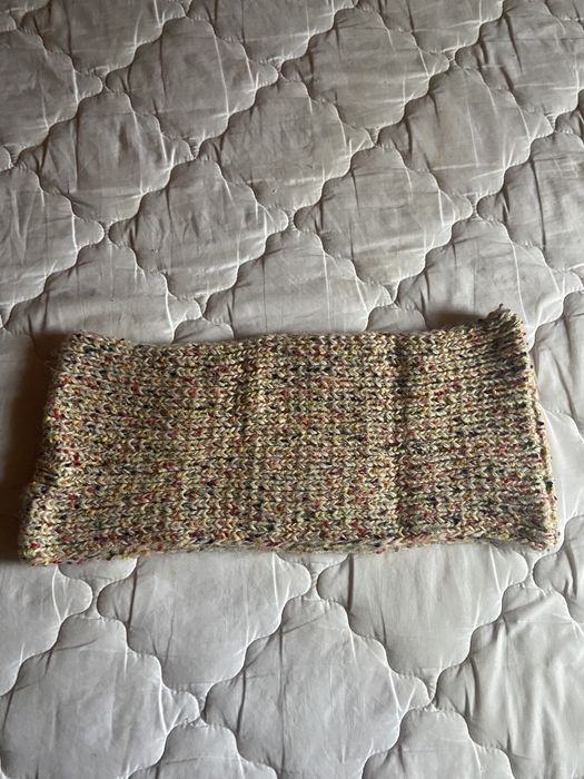 Gorro e gola de malha da zara