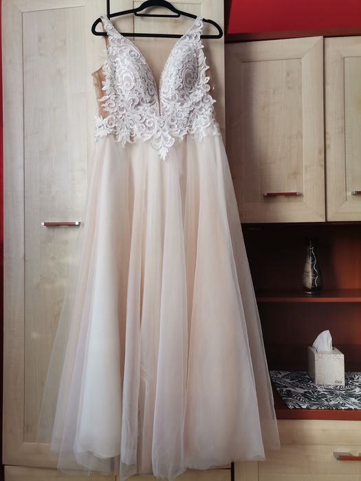 Suknia ślubna rozmiar 40/42