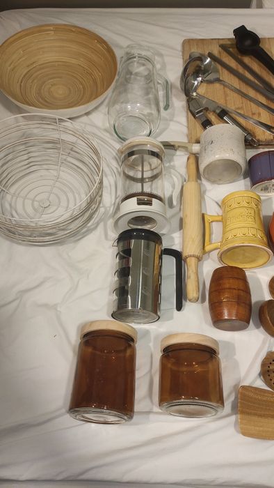 Kitchen stuff / kitchen utensils515388474917529603