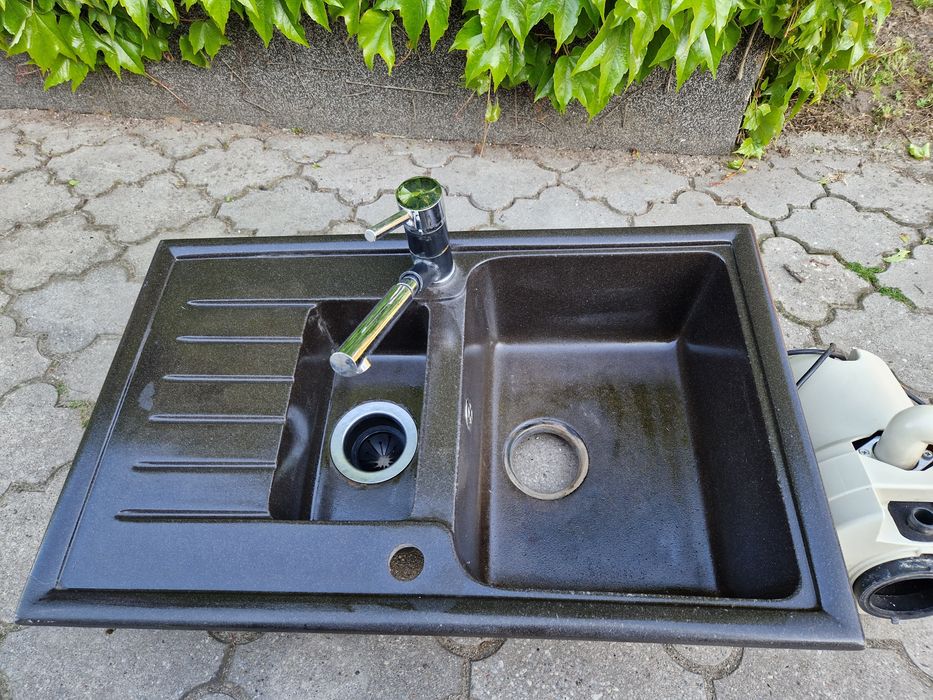 Zlew zlewozmywak  żeliwny