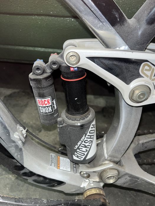Sprzedam damper rockshox