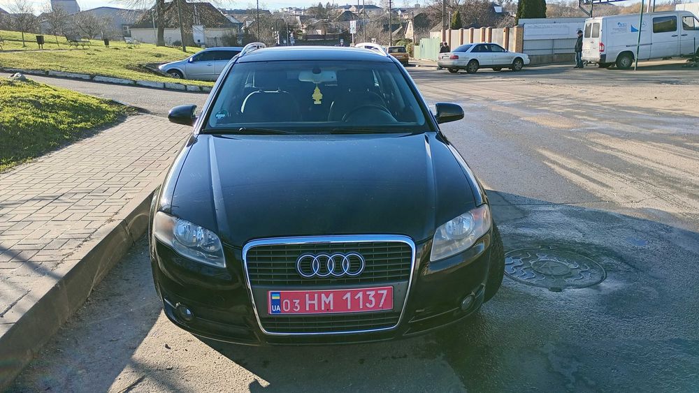 Свіжопригнаний автомобіль у відмінному стані!